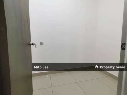 Larkin Service Apartment For Rent !!