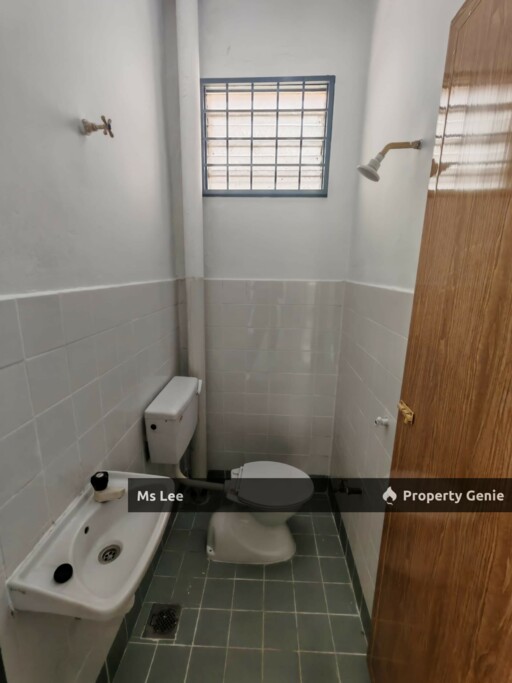 2 Storey house-Bandar Armada Putra @ Pulau Indah,Port Klang-Ready Now