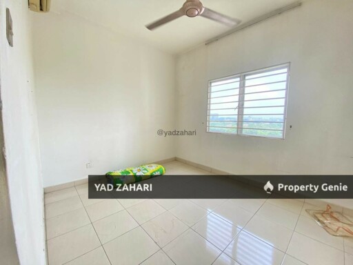 Sri Ixora Apartment, Kajang | RM300K - Freehold With Strata Ready And Semi Furnished Unit