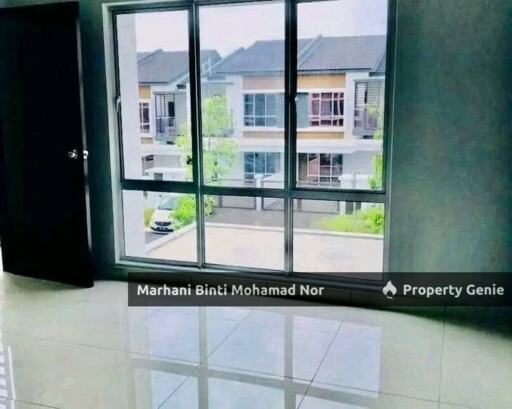 Double Storey • Taman Ruby Dengkil • Partially Furnished