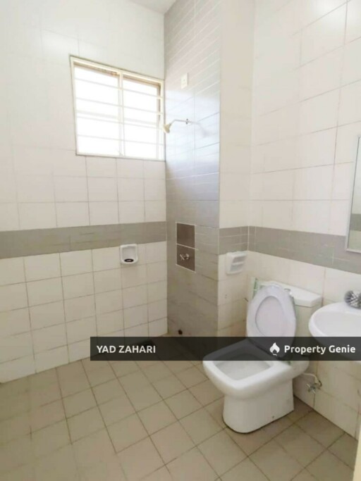 Alam Nusantara, Setia Alam | 2-Storey Terrace 4 Bedrooms | RM800K - Endlot, Facing Open and Freehold