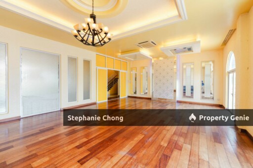 ✨ 3-Storey Luxury Bungalow with Home Lift ✨