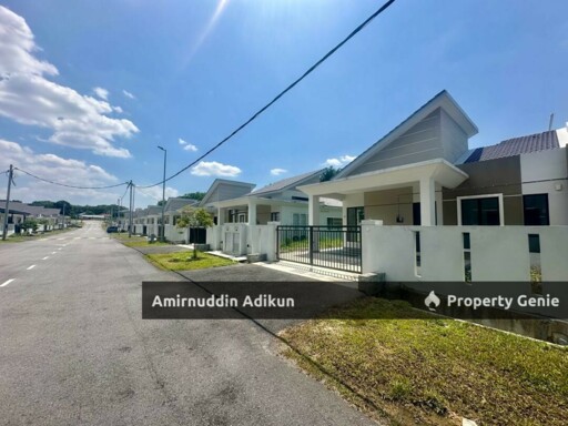 Dengkil Rumah Baru Semi D Jenderam Hilir