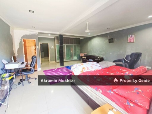Facing Open & Renovated | Double Storey Terrace, Taman Saujana Puchong SP1 Puchong.