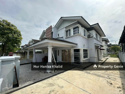 Double Storey Semi D Taman Tasik Semenyih
