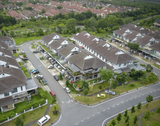 Fern Lane, Denai Alam