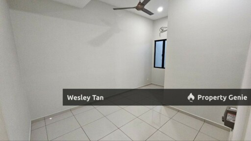 One Krubong Below Value 2 Storey Terrace Freehold Partly Furnished 4br