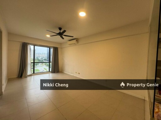 Nova Saujana Condominium Ara Damansara for Sale.Next to Pool.5th Floor