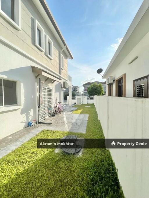 RENOVATED 2 Storey SEMI-D Cluster Taman Desiran Bayu Puchong