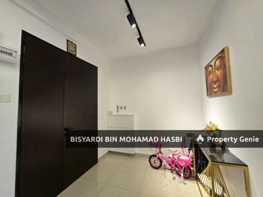 (RENOVATED) Double Storey Terrace Bangi Avenue 1, Bangi.