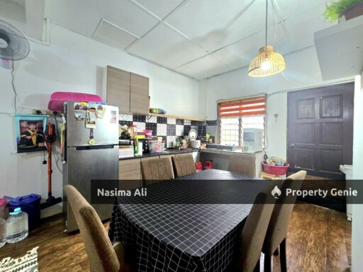 2 Storey Terrace Lorong Cakera Purnama