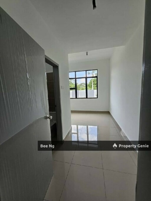 Ponderosa Callista / Permas Jaya