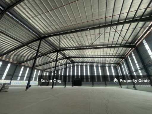 Rent-Puncak Alam-brand new-Semi D factory-with loading bays