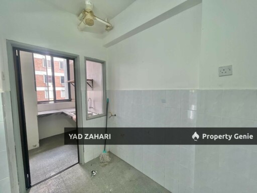 Refurbished Unit and Unit Near Lift @ Garden Park, Sungai Long Kajang