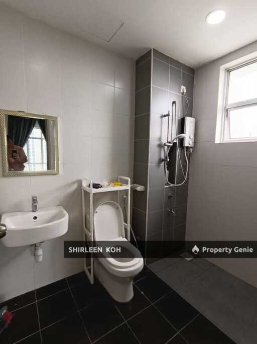 Room for Rent at Aliff Avenue @ Damansara Aliff Tampoi