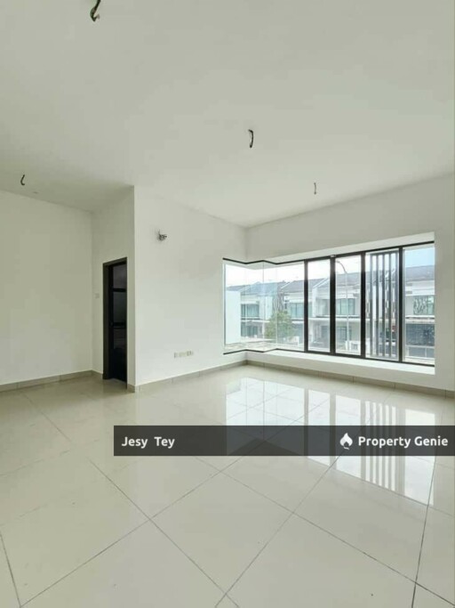 Taman Seri Austin Double Storey Endlot Sales