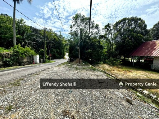 BANGI SG MERAB BANGLO LOT