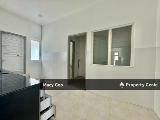 [GOLF COURSE VIEW] Double Storey Semi D Tiara Golf Club Ayer Keroh