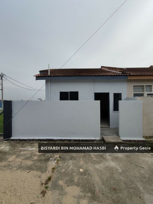 3,500Sq.Ft RUMAH TERES CORNER LOT 1 TINGKAT, Taman Desa PD Fasa 1 Port Dickson.