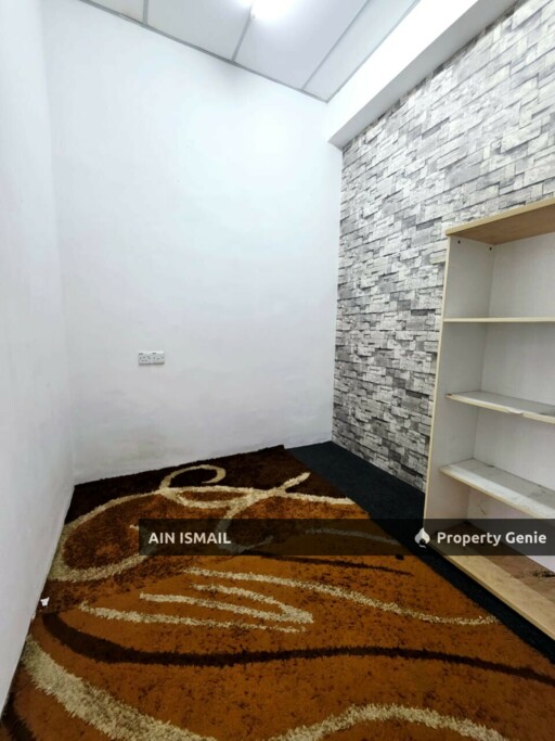 LOT KEDAI 2 TINGKAT INDERA MAHKOTA 7, KUANTAN