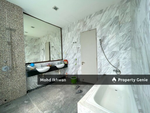 Luxury Bungalow Laman Seri