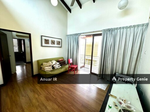CORNER LOT + SWIMMING POOL DOUBLE STOREY BUNGALOW BUKIT MAHKOTA JALAN BM 43000 KAJANG.