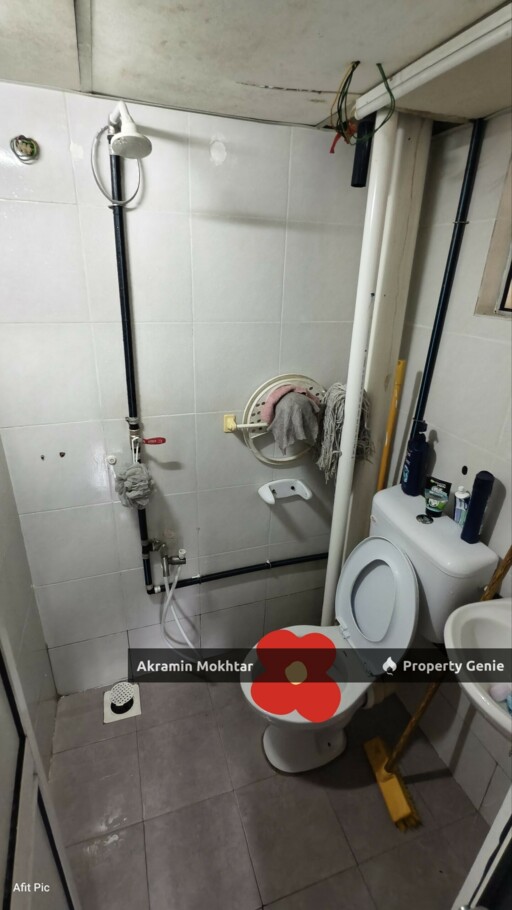 END LOT & 1 COVERED PARKING | Pangsapuri Damai Utama, Bandar Kinrara, Puchong