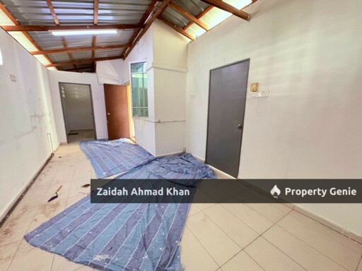 PUNCAK SAUJANA KAJANG DOUBLE STOREY HOUSE FOR SALE FREEHOLD CORNER LOT
