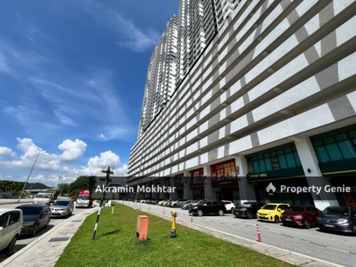 Freehold, Renovated & Partially Furnished | Vista Bangi Serviced Apartment, Jalan Reko, Kajang