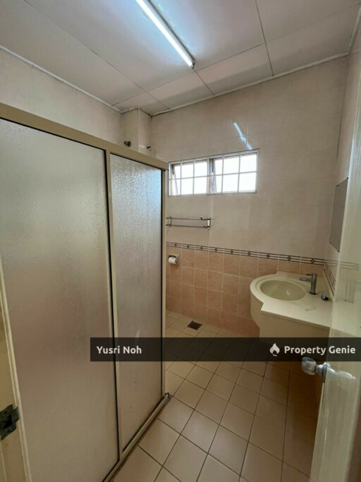2 Storey Seksyen 7 Shah Alam - Partial Furnshed! Good Condition