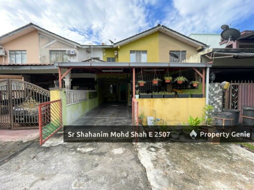 2 Storey Terrace House, Taman Bersatu Rawang, Selangor.