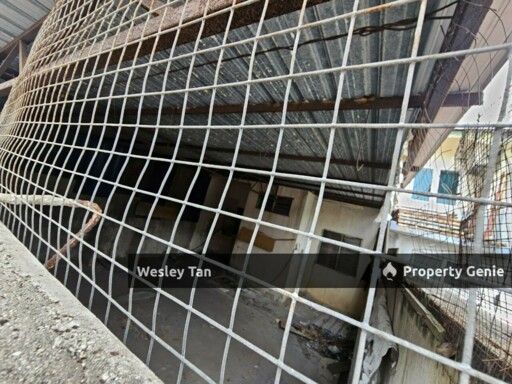 Tanjung Minyak Below Value 2 Storey Terrace Extra Length 20 x 80 Sale