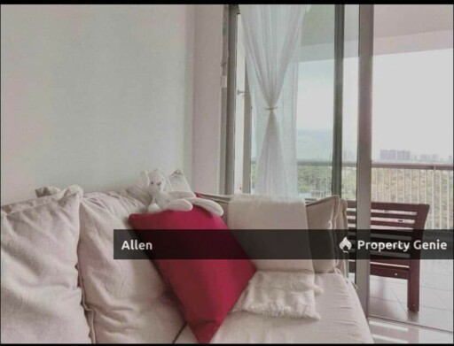 Pool View & WiFi Included! Fully Furnished 3-Bed Fairway Suites for Rent.