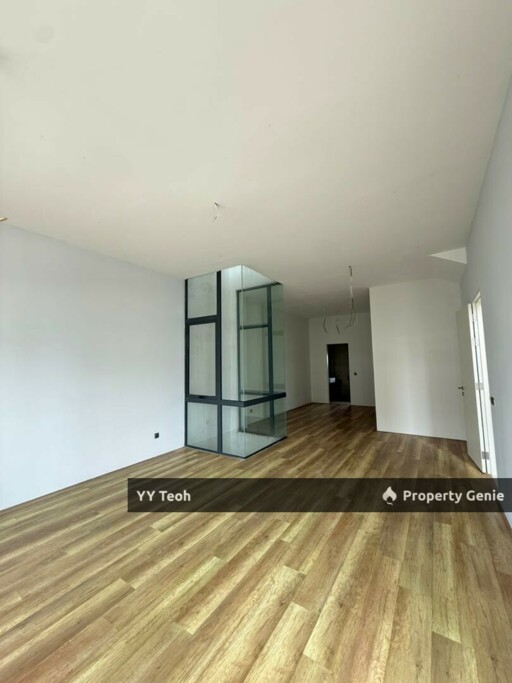 8 Residence Padang Temu 2.5 Storey Superlink