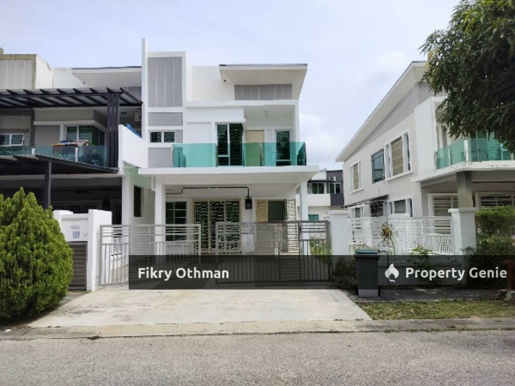 OPEN FACING END LOT NON BUMI Nusari Aman 2 TRITONIX SENDAYAN SEREMBAN