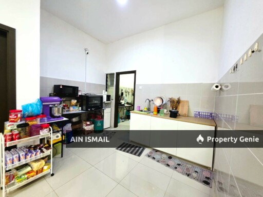 [CORNER LOT] TERES 2 TINGKAT PRECINT 7 SPRING VALE KOTASAS KUANTAN