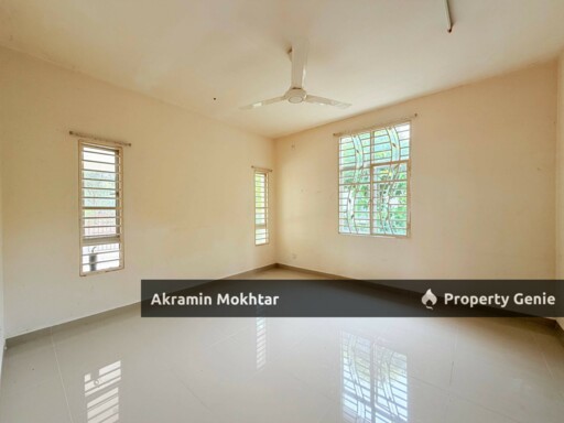 FREEHOLD & FULLY TILES! 1 Storey Bungalow, Mahkota Hills, Seksyen 7 Bandar Tasik Senangin, Lenggeng
