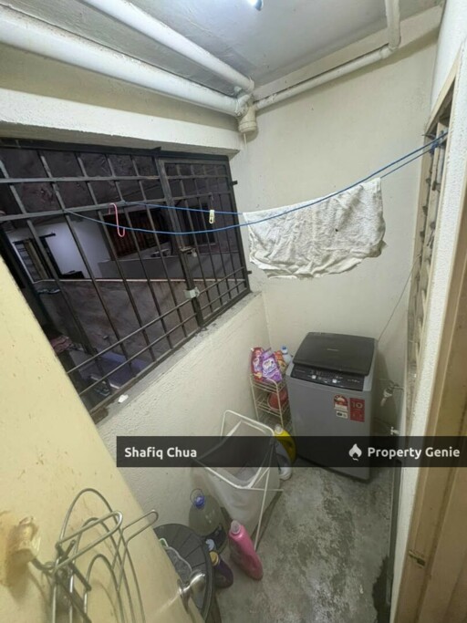 2 Parking Lot & High Floor Unit Flora Damansara Apartment For Sale