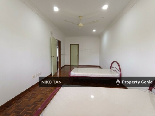 Jalan Ledang Bungalow House Bukit Tiram, Ulu Tiram For Sale