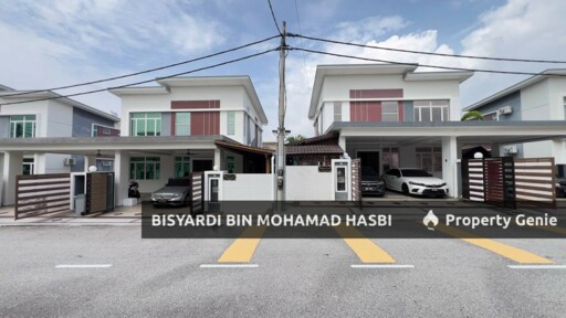 2 Unit Sekali Side By Side 1 Owner Renovated 1.5 Storey Bungalow Taman Senawang Perdana, Senawang.