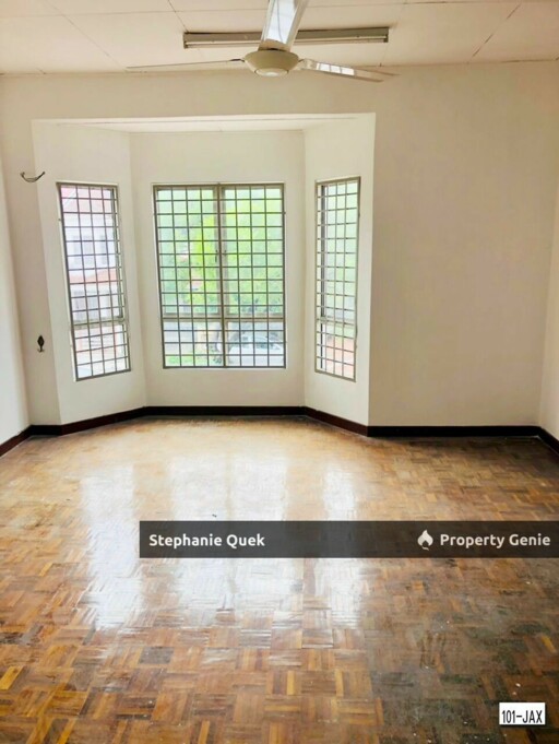 Kiara Bandar Botanic Klang 2 Storey Terrance House For Sale