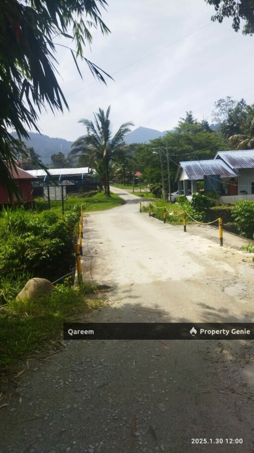 3.97 Ekar Janda Baik Berhampiran Sungai yang Bersih. Bentong Pahang