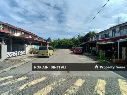 Rumah Teres 2 tingkat Indera Mahkota 2, Kuantan