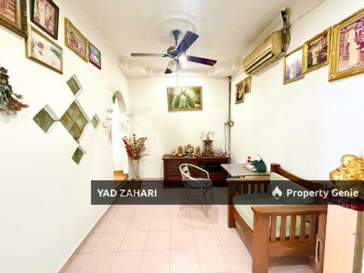 Seksyen 17, Shah Alam | 1-Storey Terrace 3 Bedrooms | RM430K - Fully Extended, Renovated and Facing North