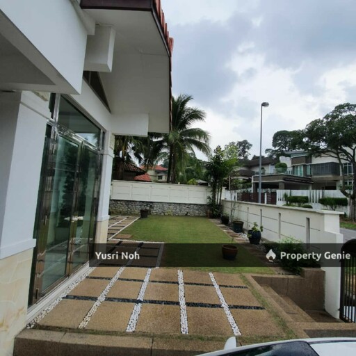 2 Storey Bungalow @ Tropicana Indah