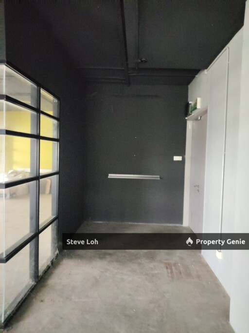 Twin Arkz End Lot Office 2,281sf Auction [Only RM 337psf]