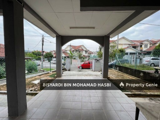 24'x70' Sq.Ft FREEHOLD End Lot Extra Land 2.5 Storey Terrace House Taman Salak Perdana, Bandar Baru Salak Tinggi, Sepang.