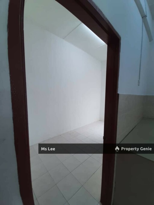 2nd floor Shop Apartment RM 550-Taman Millenum Sentosa @ Klang -Ready Now