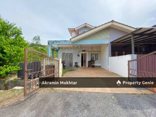 1 & half Corner Lot Terrace Seksyen 5 Kota Puteri, Ijok selangor  .