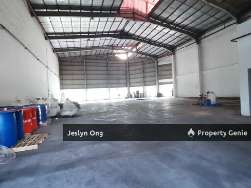 1.5 Storey Detached Factory at Pasir Gudang for Rent